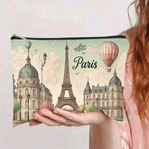 Paris Eiffel Tower Themed Zipper Pouch Purse